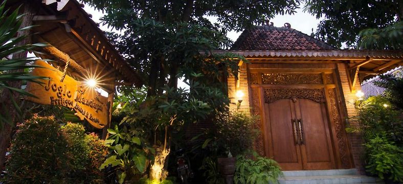 Promo 90% Off Asih Hotel Yogyakarta Indonesia | Hotel ...